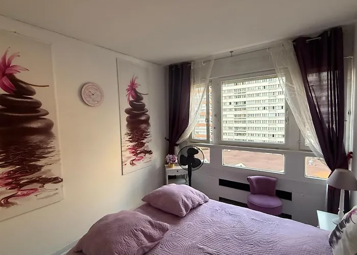 Apartment Un Cocon A Deux Pas Du Metro Et Avec Parking Inclus *