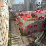 Un Cocon A Deux Pas Du Metro Et Avec Parking Inclus Paris